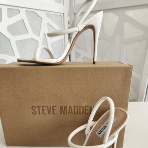 Steve Madden BRAND NEW Sexy White Strappy High Heel Sandal